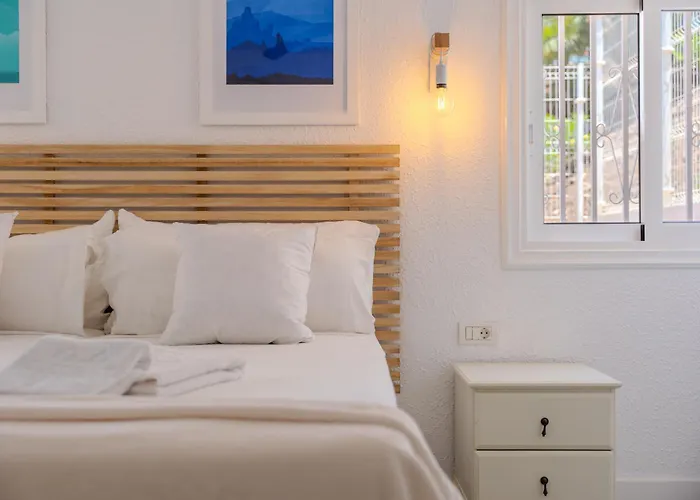 Colinablanca Sunset View By Paramount Holidays *