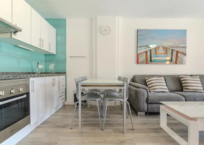 Colinablanca Sunset View By Paramount Holidays Daire