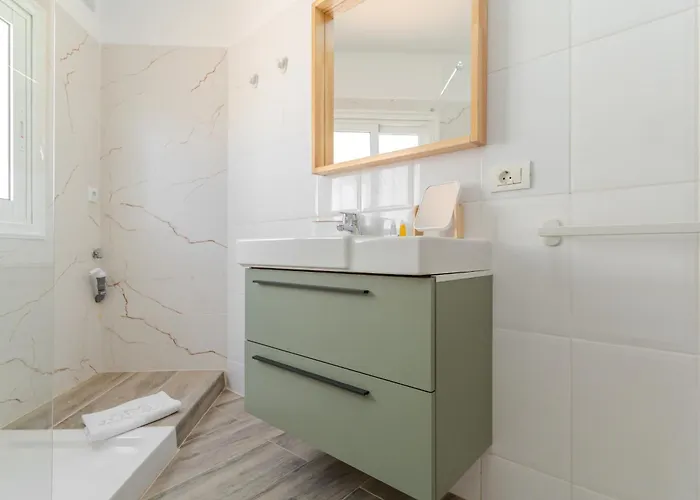 Colinablanca Sunset View By Paramount Holidays